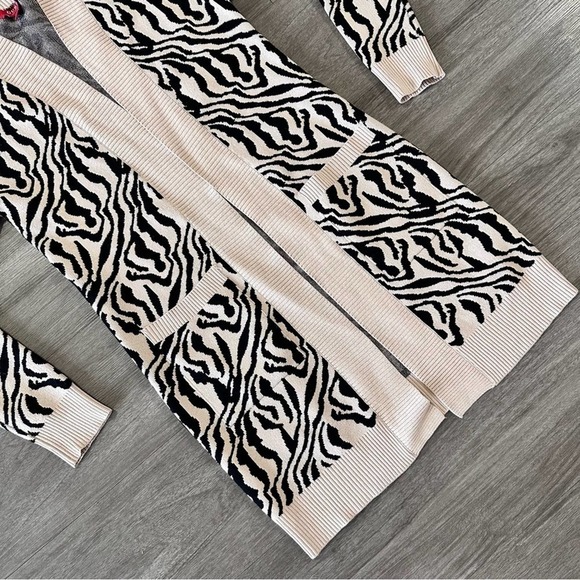 Guess Madam Zebra Printed Tan Thick Long Cardigan - Picture 12 of 16